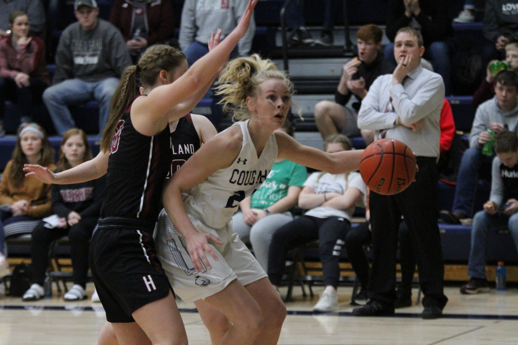 Heartland at Cross County girls basketball 5.jpeg